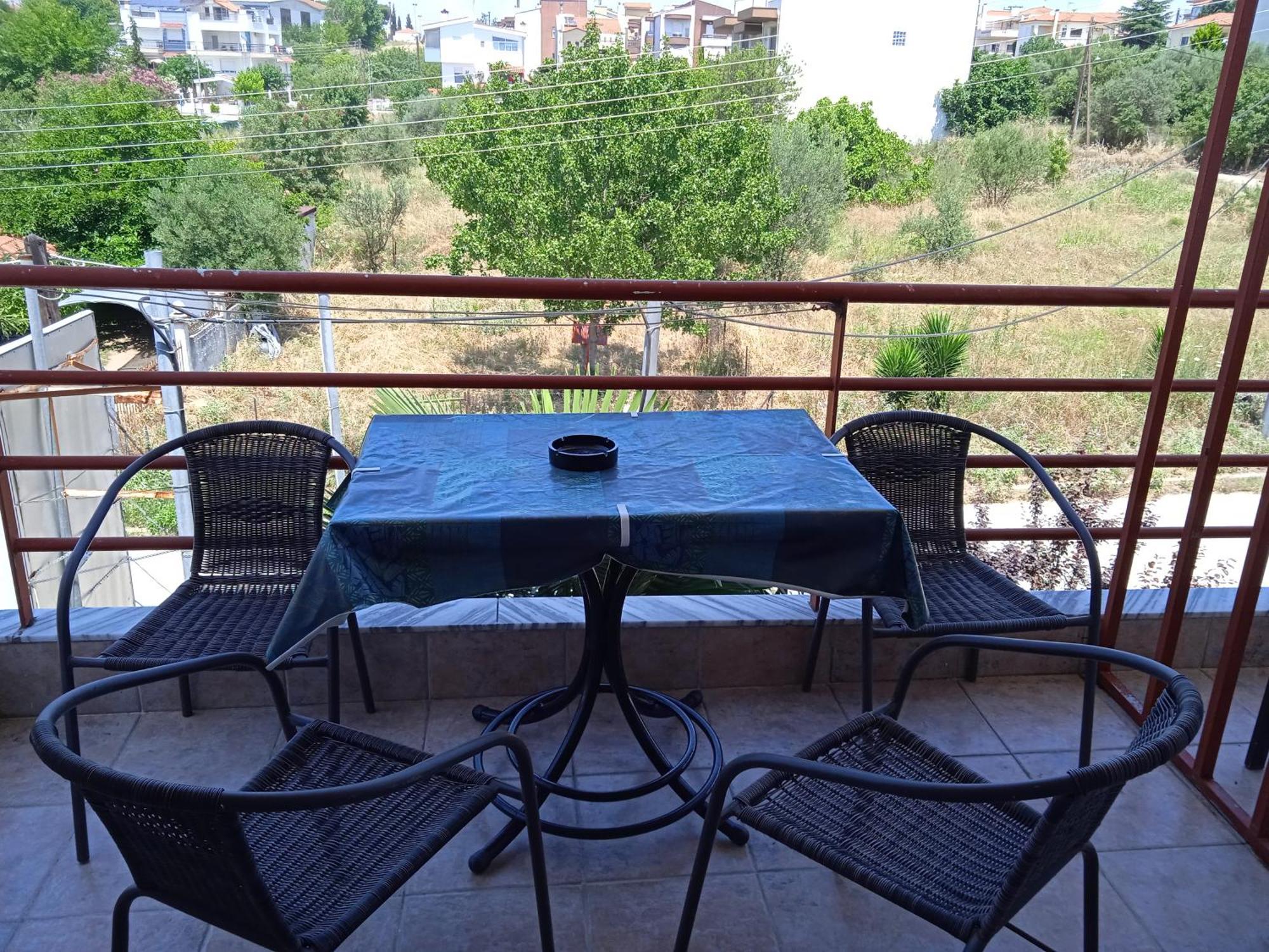 Blue Moon Apartments Nea Michaniona Zimmer foto