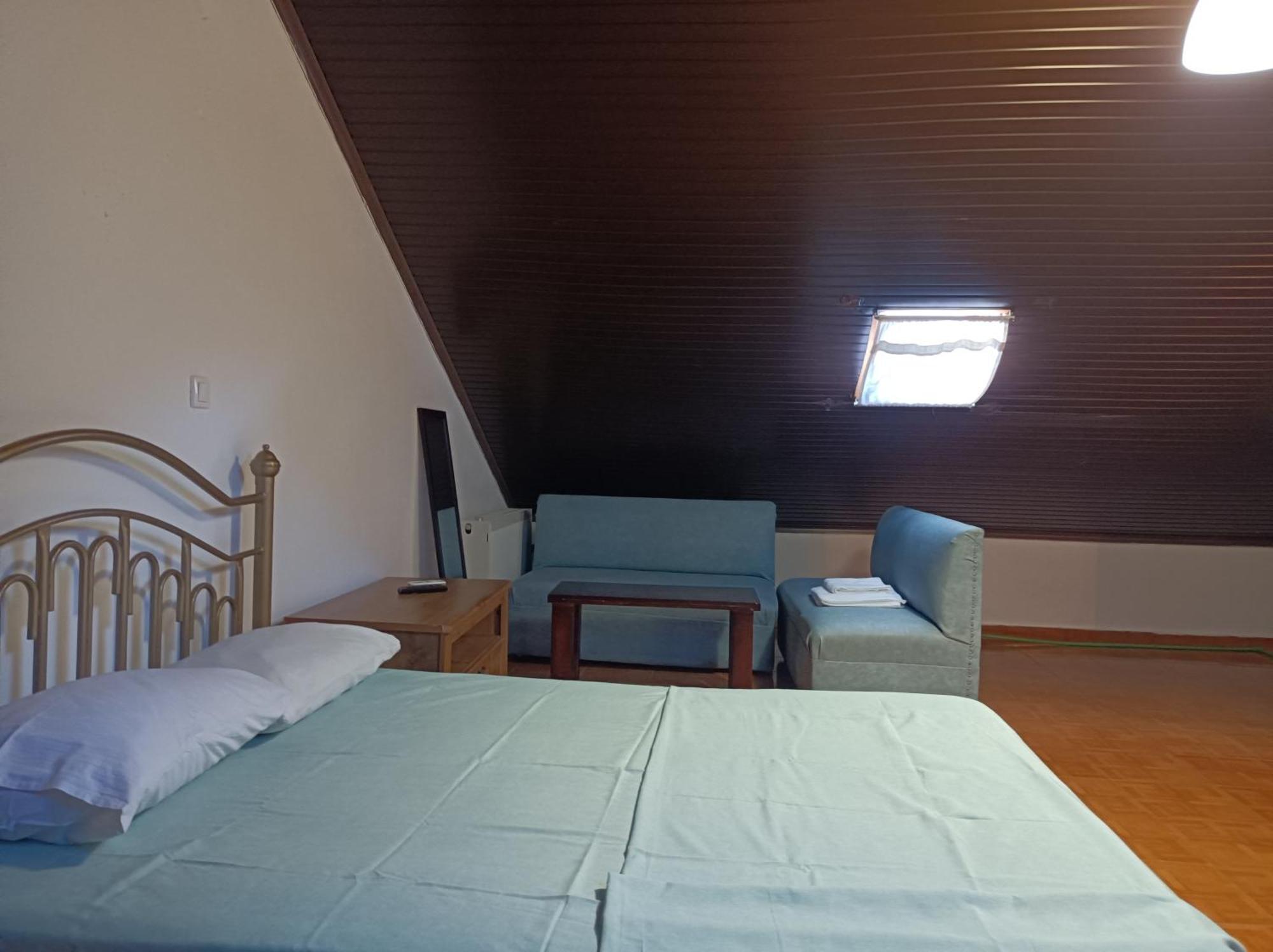 Blue Moon Apartments Nea Michaniona Zimmer foto